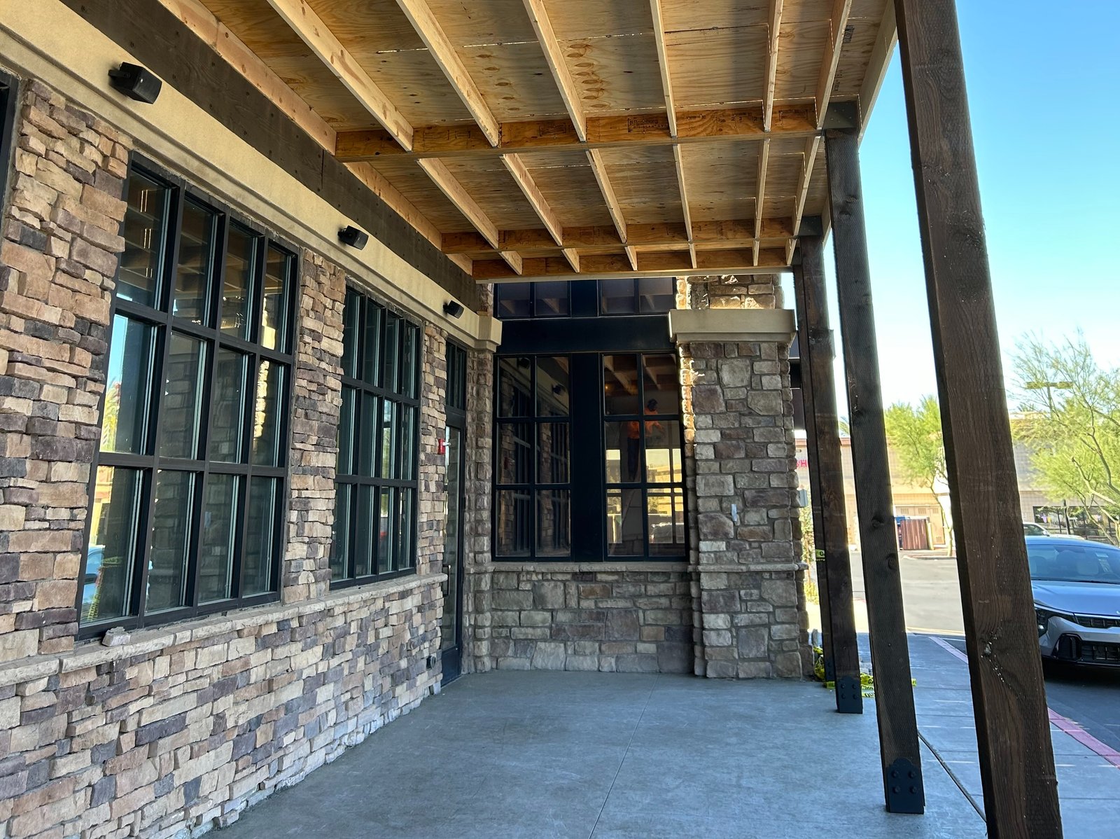 HDZ Carpentry LLC